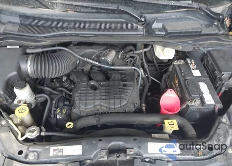 2013 Chrysler Town & Country Touring из США, поврежденный, VIN 2C4RC1BG7DR667819